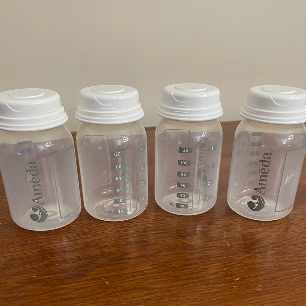 Ameda Baby Bottles Milk Storage Set of 4 - NEW